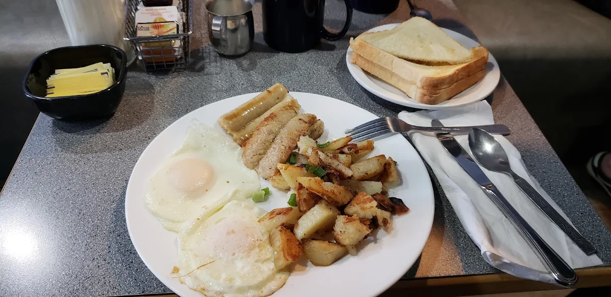 Highlights, Hide-A-Way Cafe
