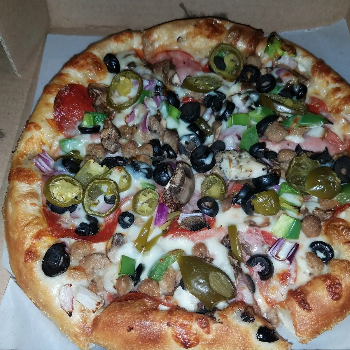 Crust Pizza with Black Olives
