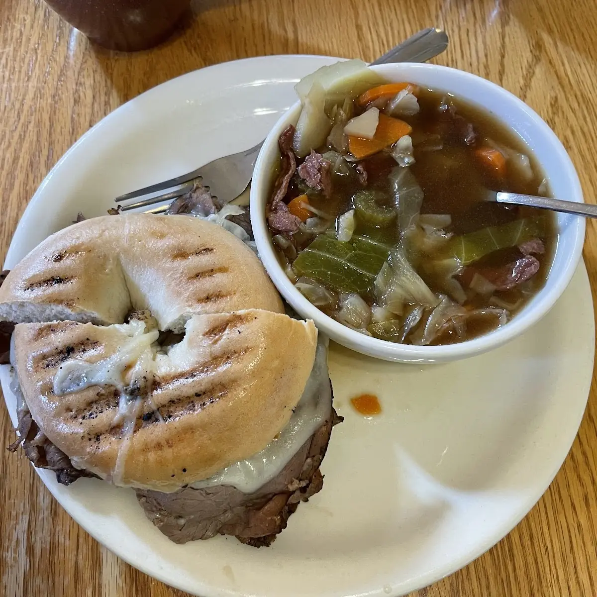 Roast Beef Bagel Sandwich