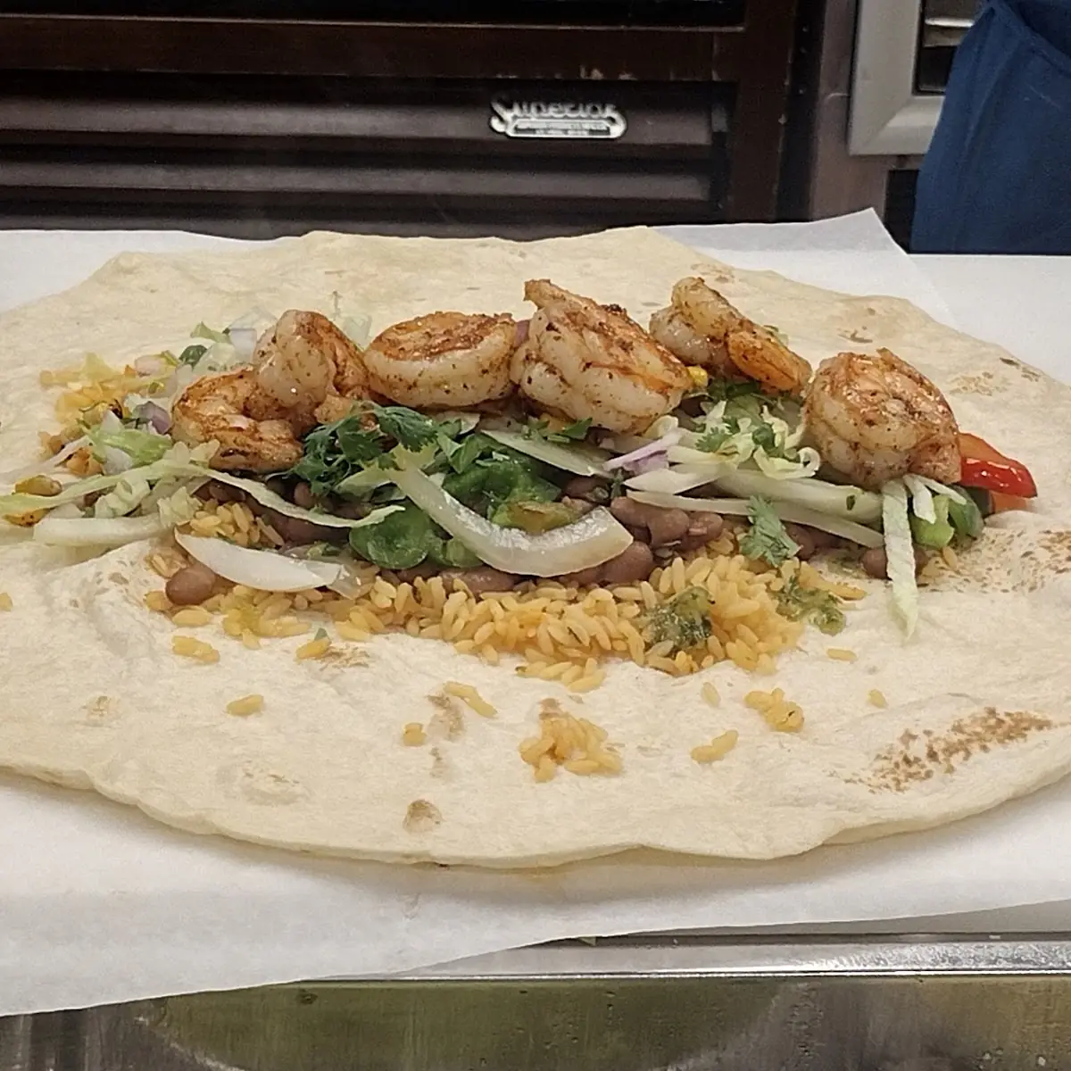Burrito de Camarón Shrimp Burrito