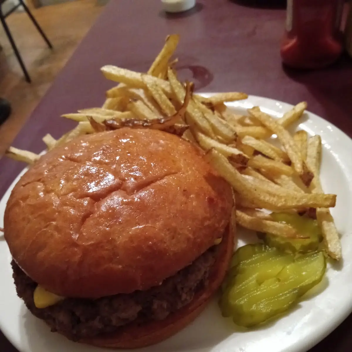 Cheeseburger Deluxe