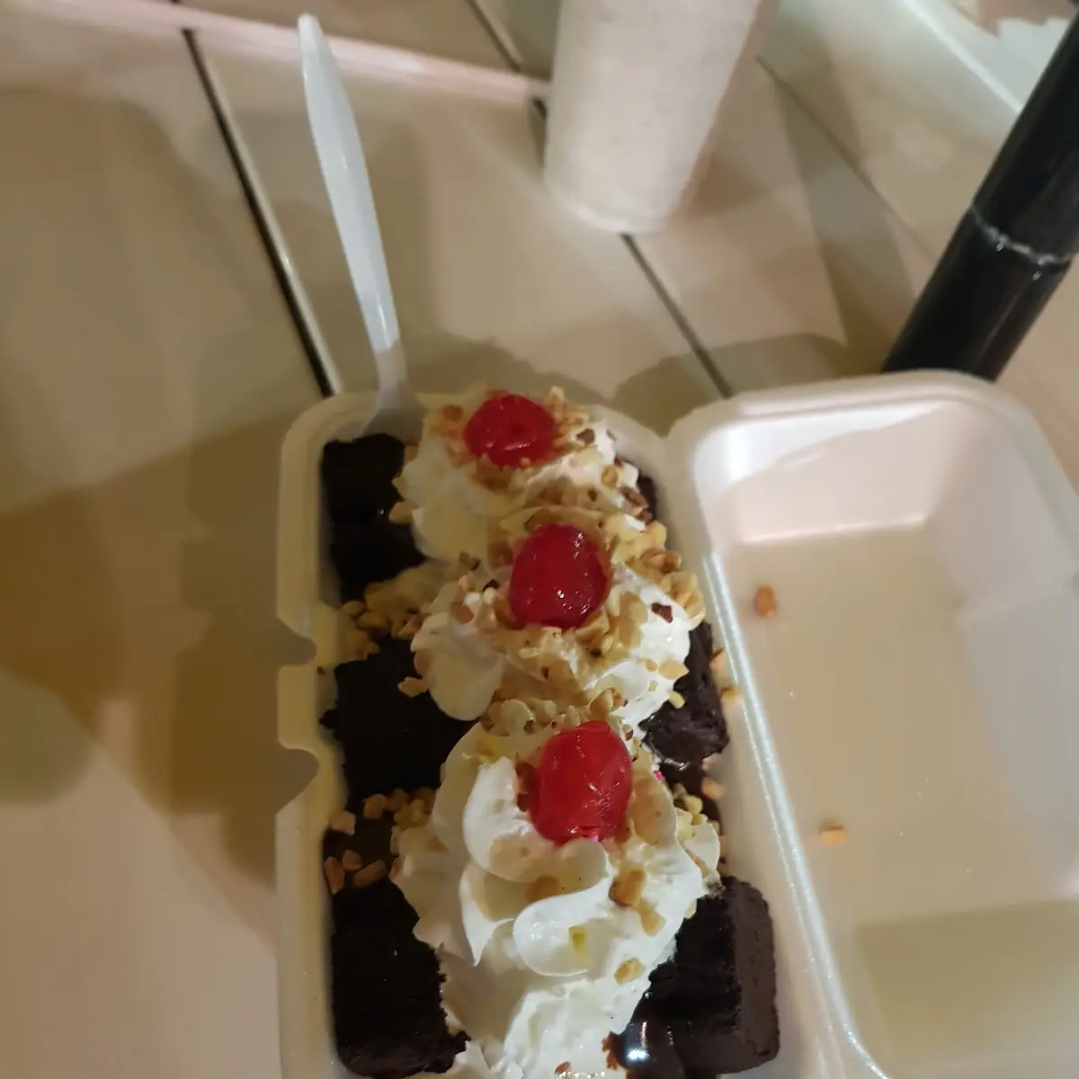 Brownie Sundae
