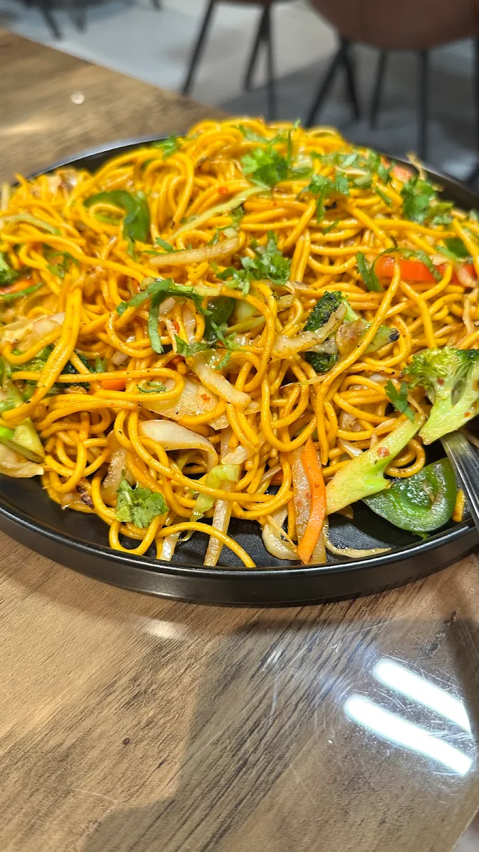 Highlights, Indian Paramount Restaurant