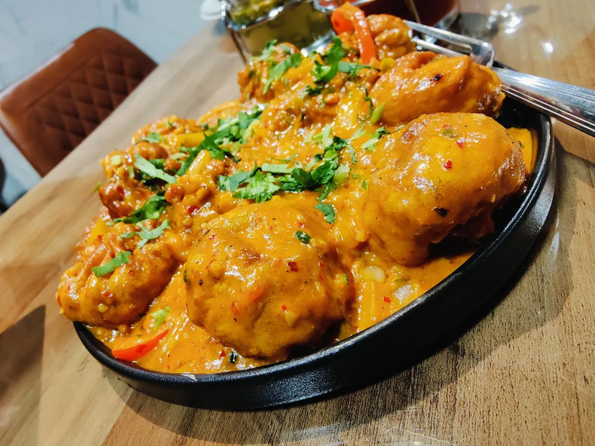 Paramount Masala Momo, Indian Paramount Restaurant