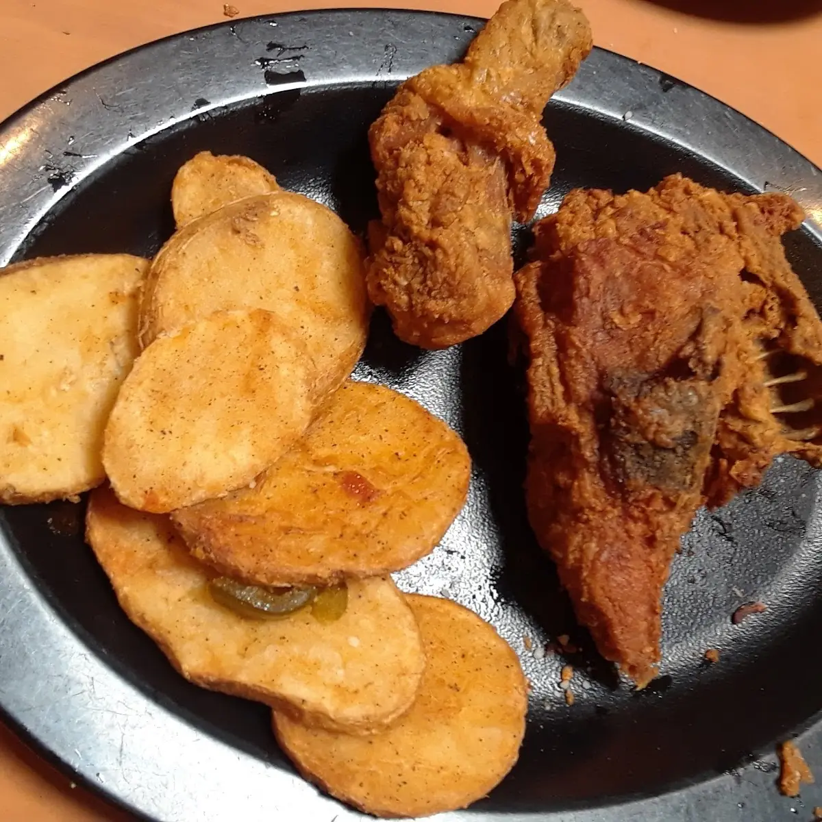 Papas Con Pollo Frito