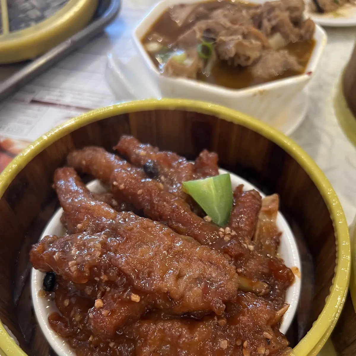 Steamed Chicken Feet