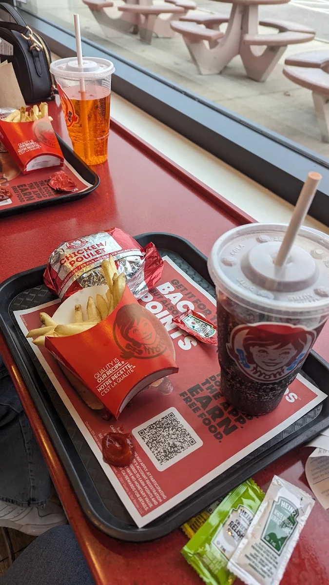 Chicken Poulet, Wendy's