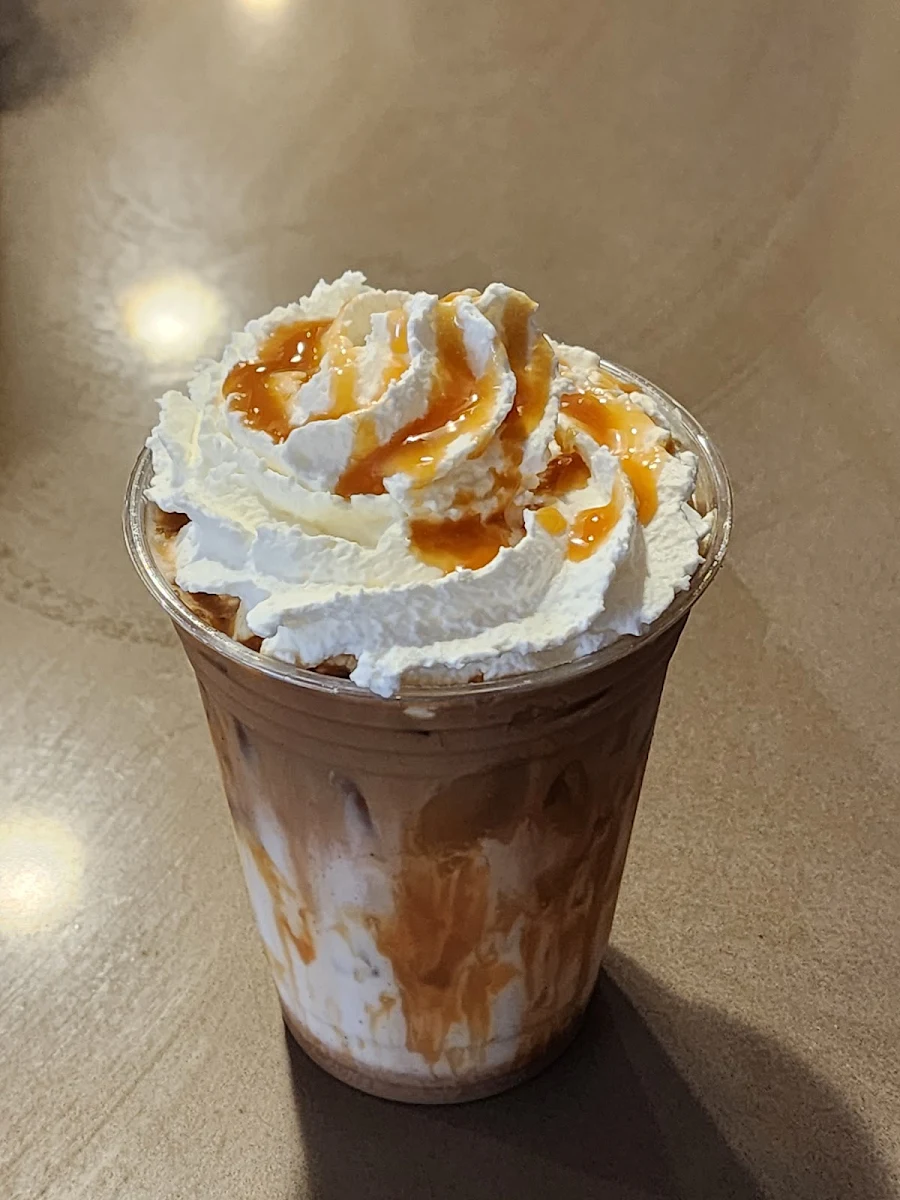 Iced Caramel Macchiato