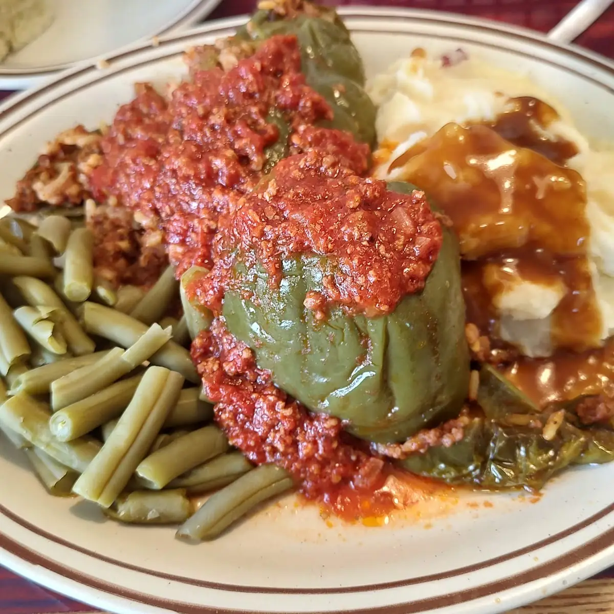 Stuffed Peppers with Mashed Potatoes and String Beans