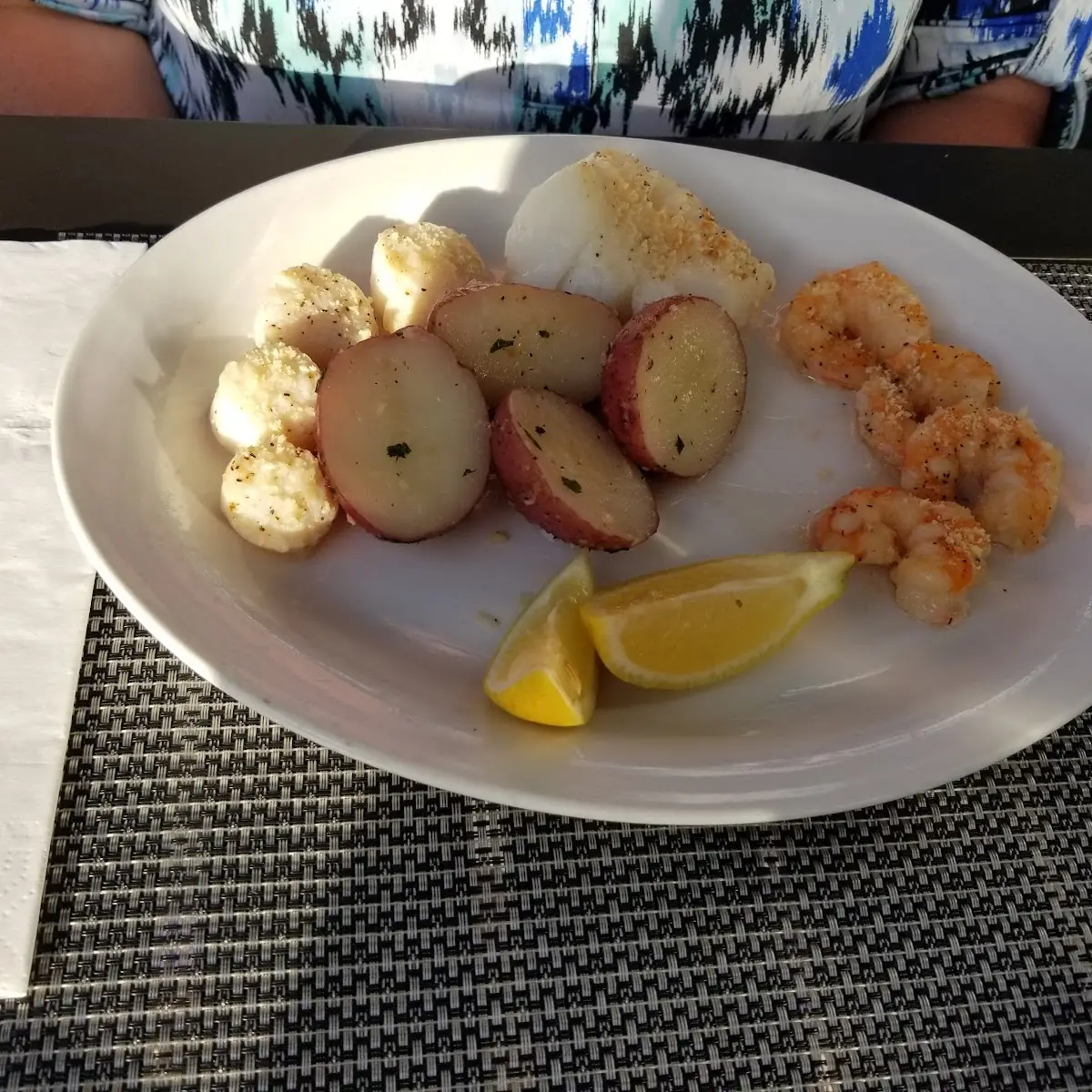 Broiled Seafood Platter