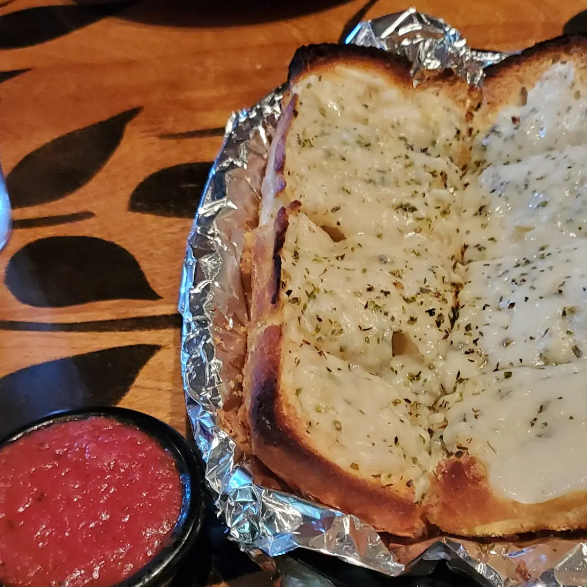 Garlic Cheese Bread