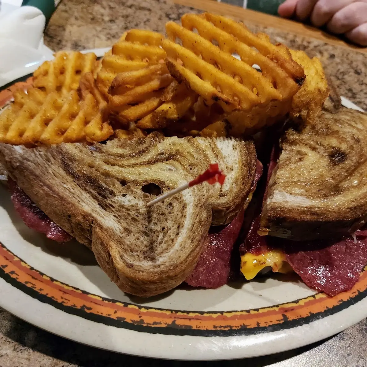 Reuben w Waffle Fries
