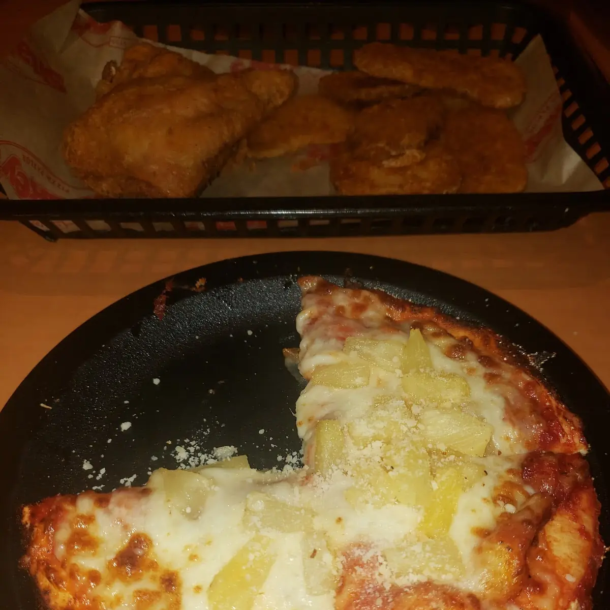 Pizza Pollo Y Mollos