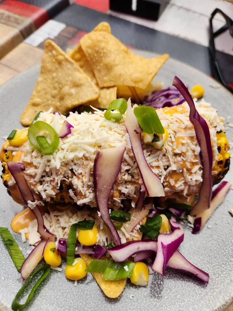 Street Style Corn, Hecho en Mexico Richmond (Rooftop Bar)