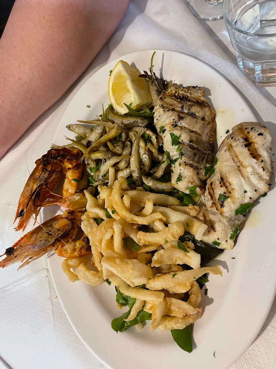 Fish Platter for 2, Doncaster Greek Tavern