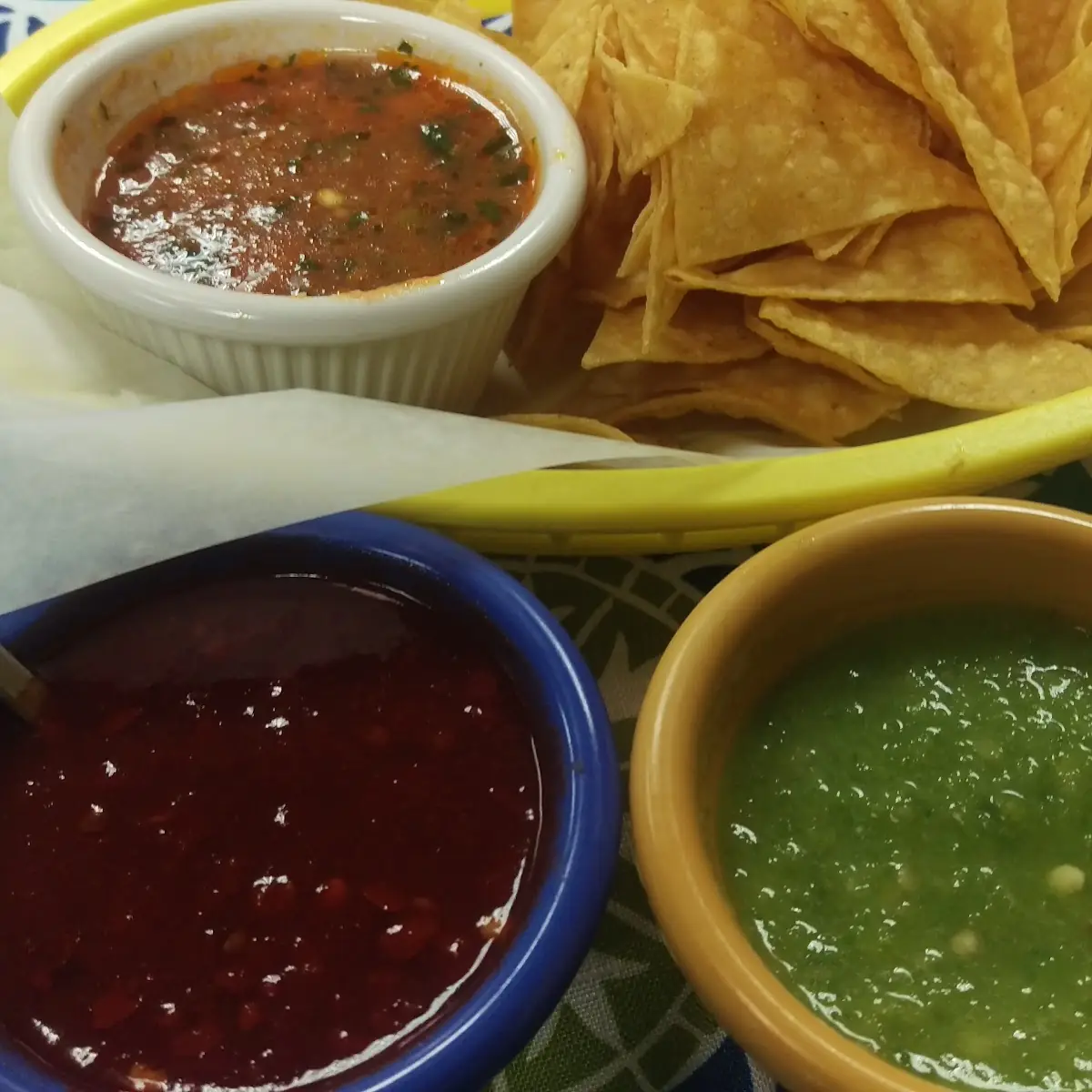Tortilla Chips & Salsa