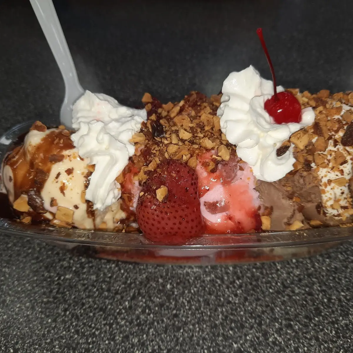 Old Fashioned Banana Split