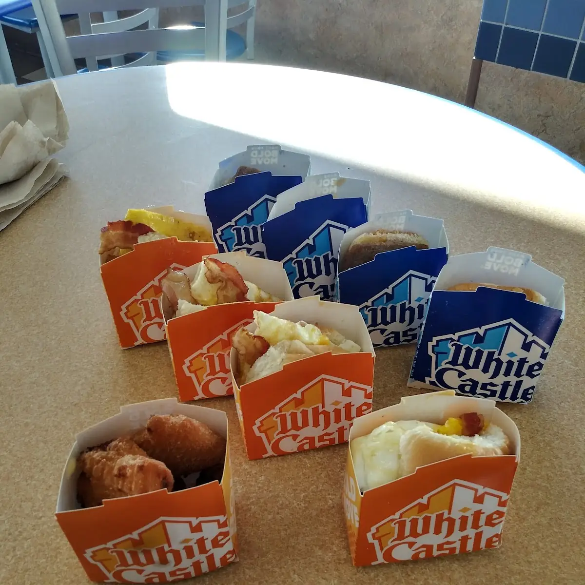 Breakfast Sliders- Regular Sliders & Mac & Cheese Poppers