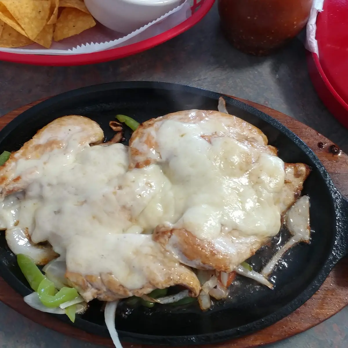 Pechugas De Pollo Con Queso Blanco