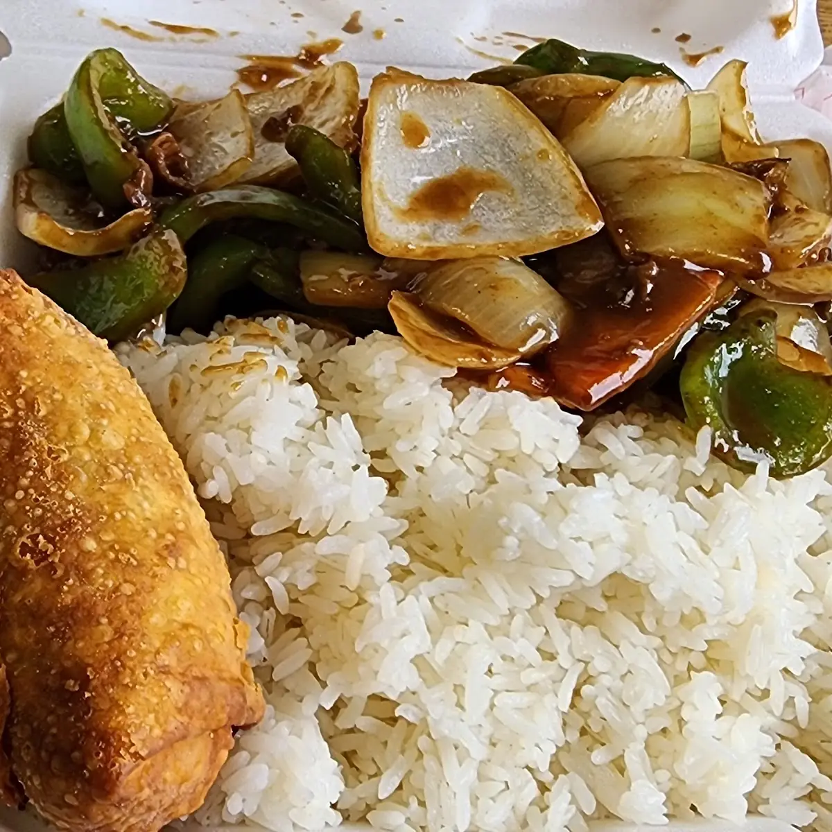 Moo Goo Gai Pan with White Rice