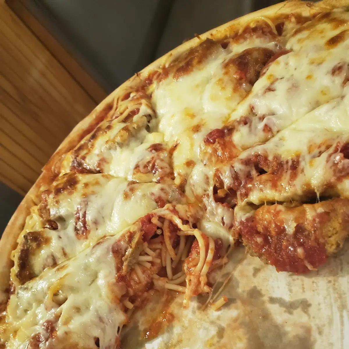 Spaghetti & Meatballs Pizza