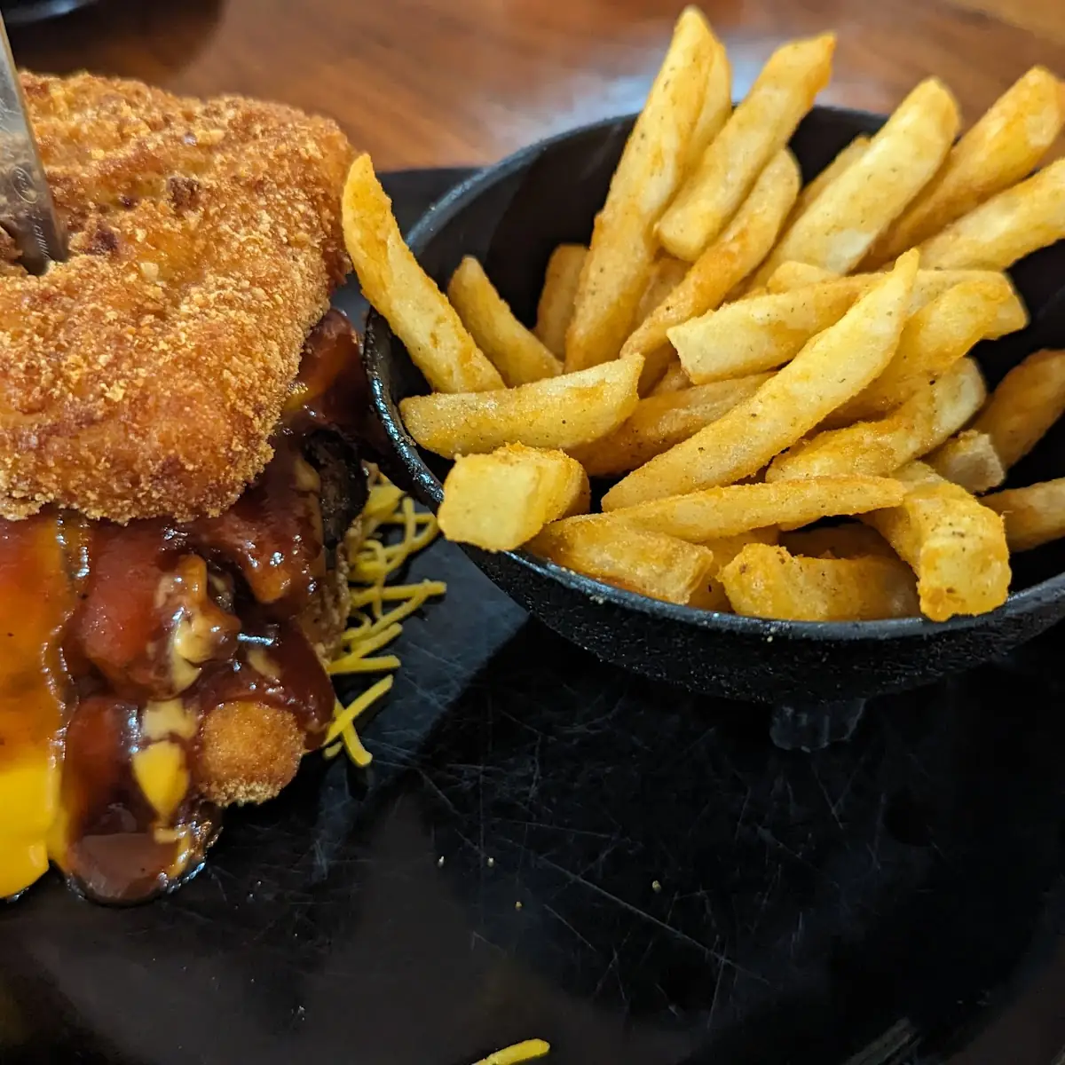 BBQ Mac & Cheese Burger