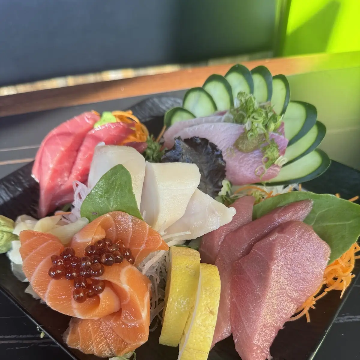 Sashimi Platter 15 pcs Miso