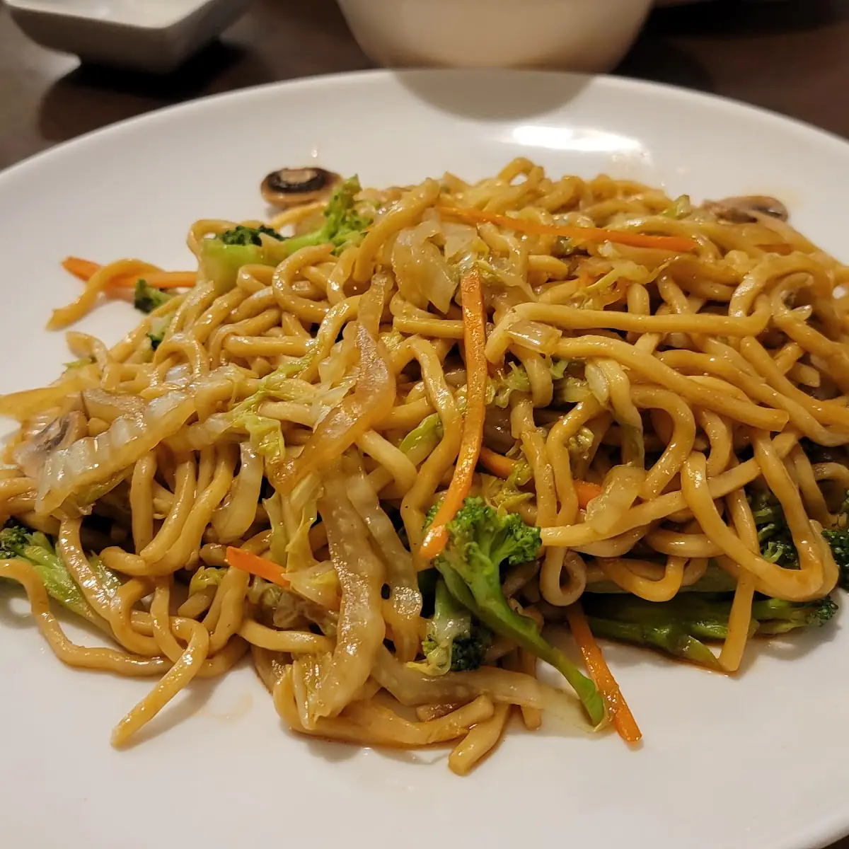 House Lo Mein