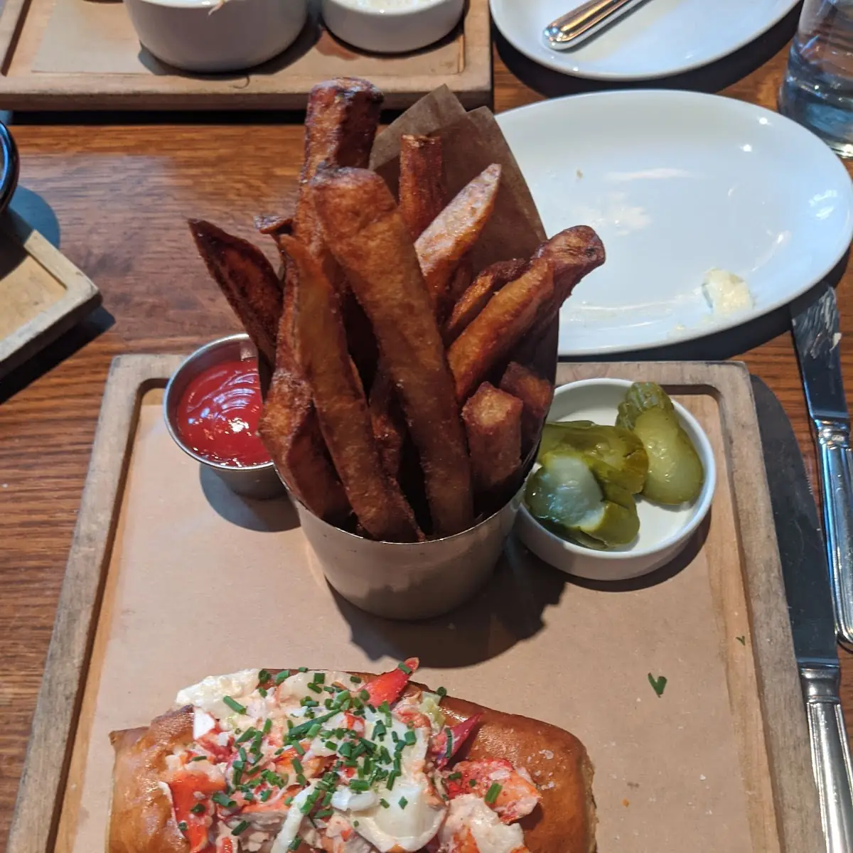 Lobster Roll Connecticut Style