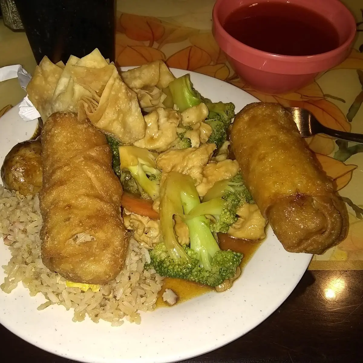 Egg Rolls Broccoli with Garlic Sauce