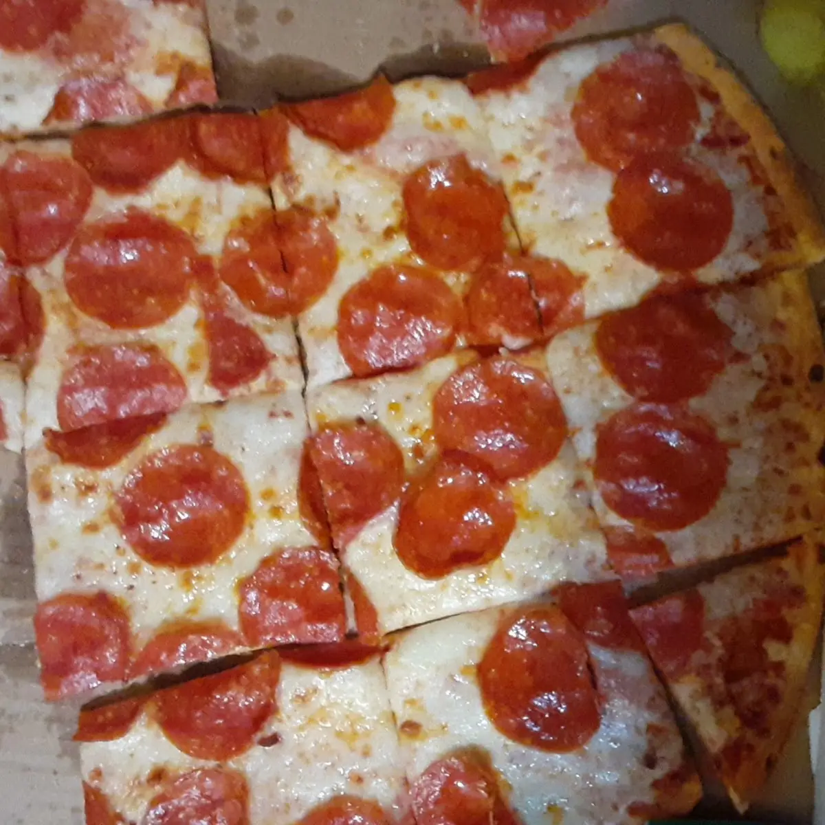 Thin Crust Pepperoni Pizza