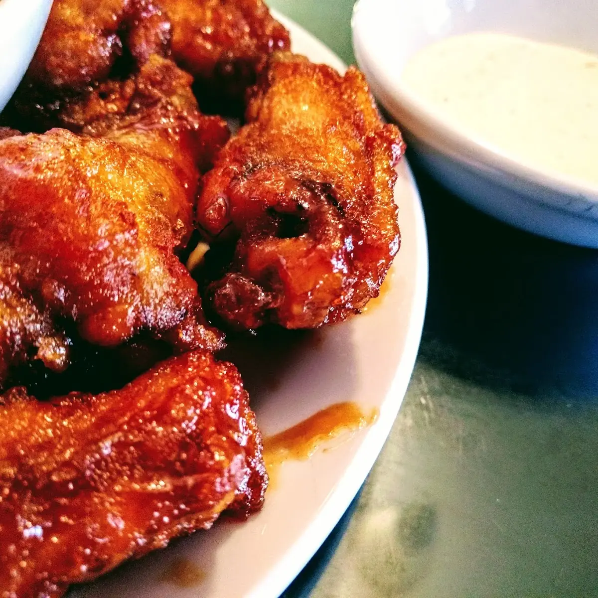Famous Wings