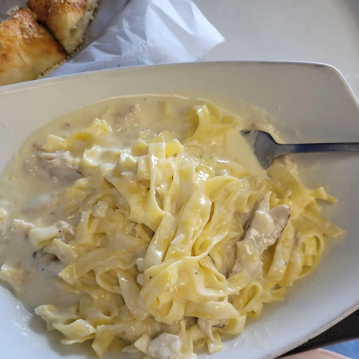 Fettuccine Alfredo