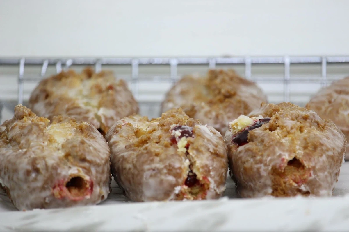 Strawberry Fritter Donuts