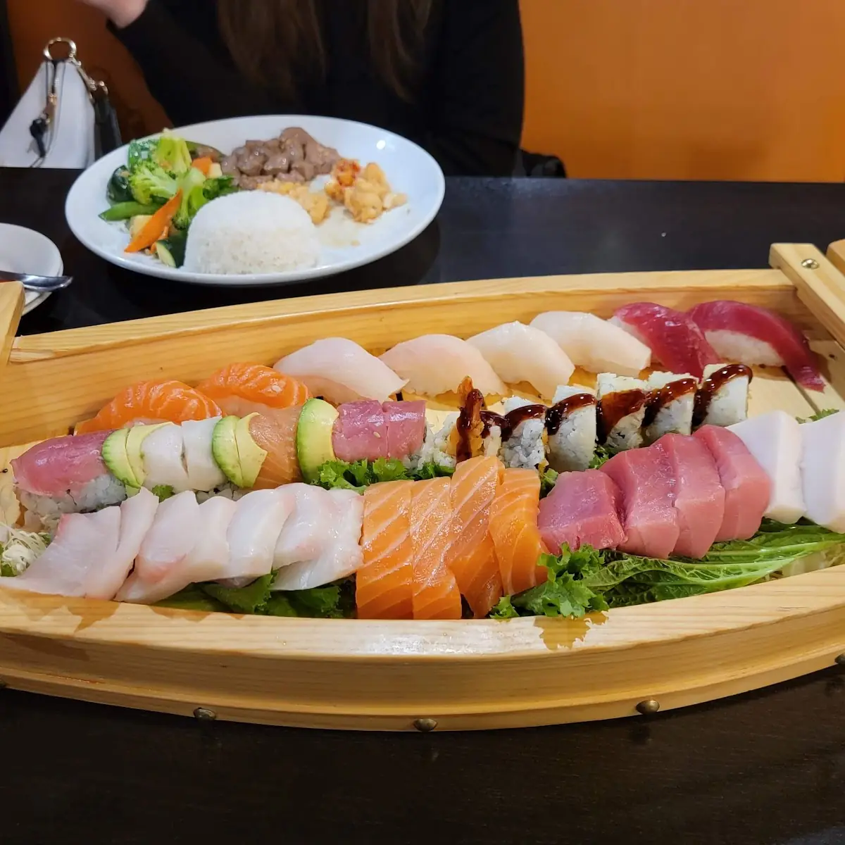 Sushi & Sashimi Combination