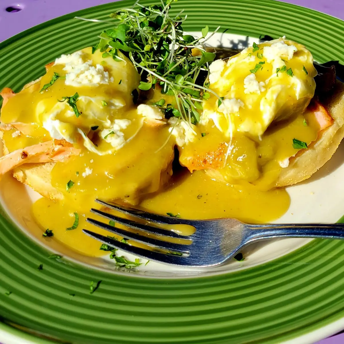 Eggs Benedict