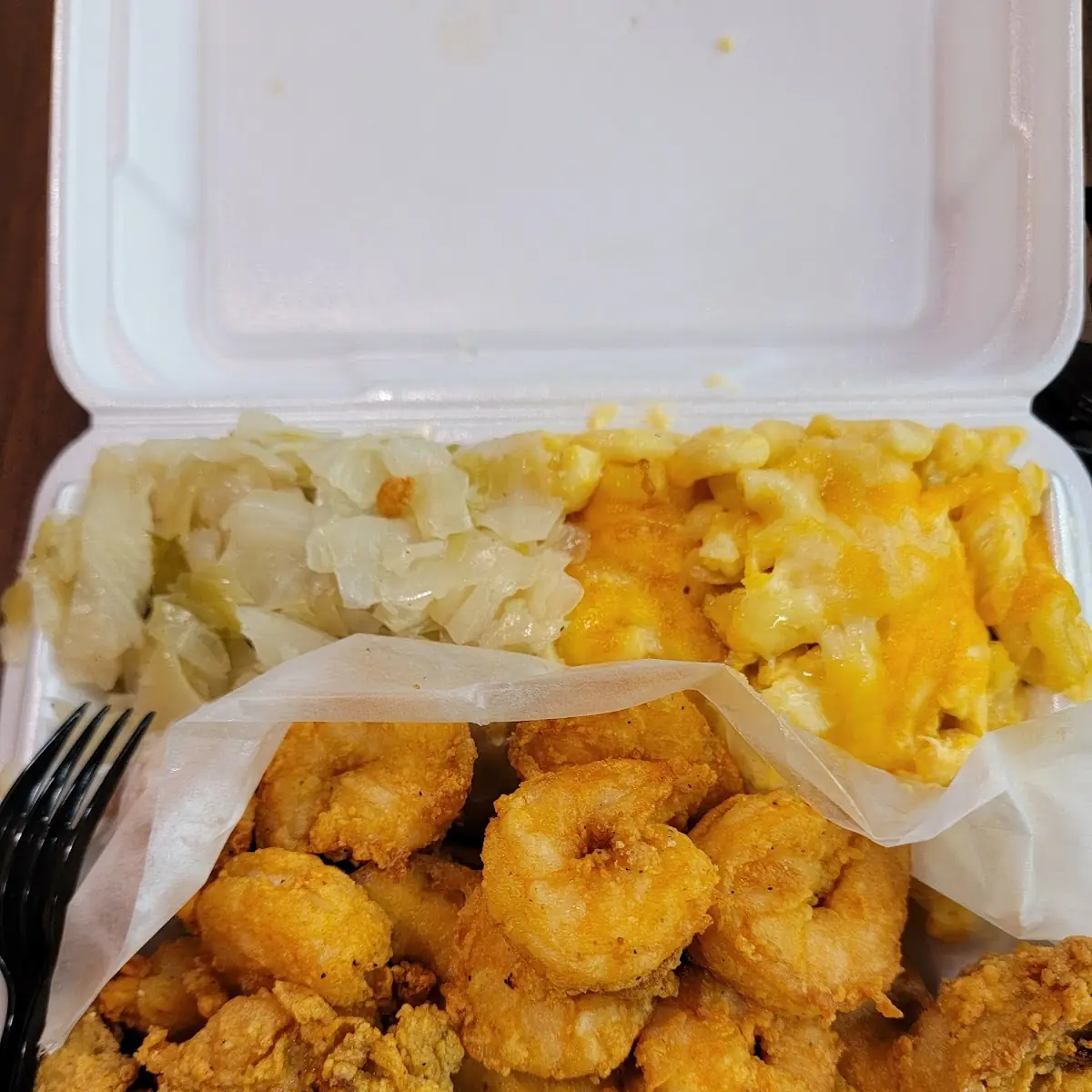 Tio Seafood Platter Cabbage Mac&Cheese