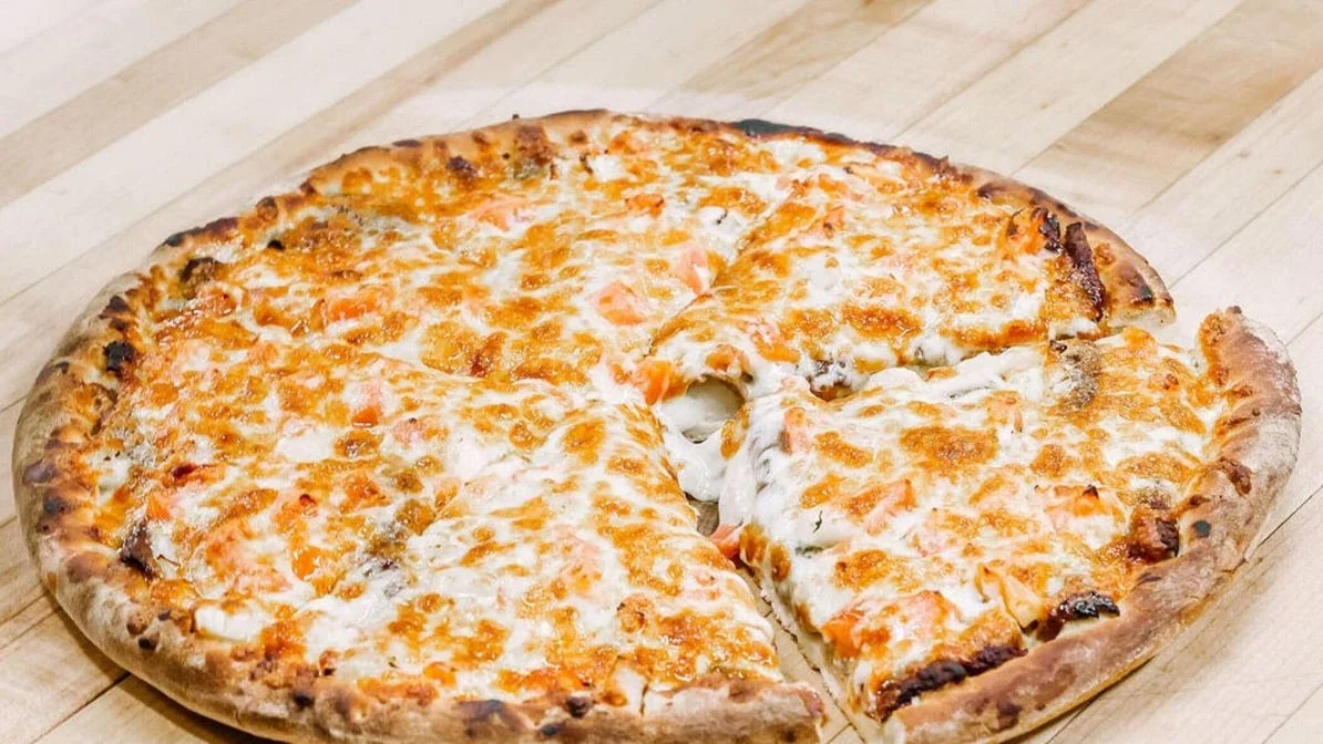 Highlights, Sam’s Pizza