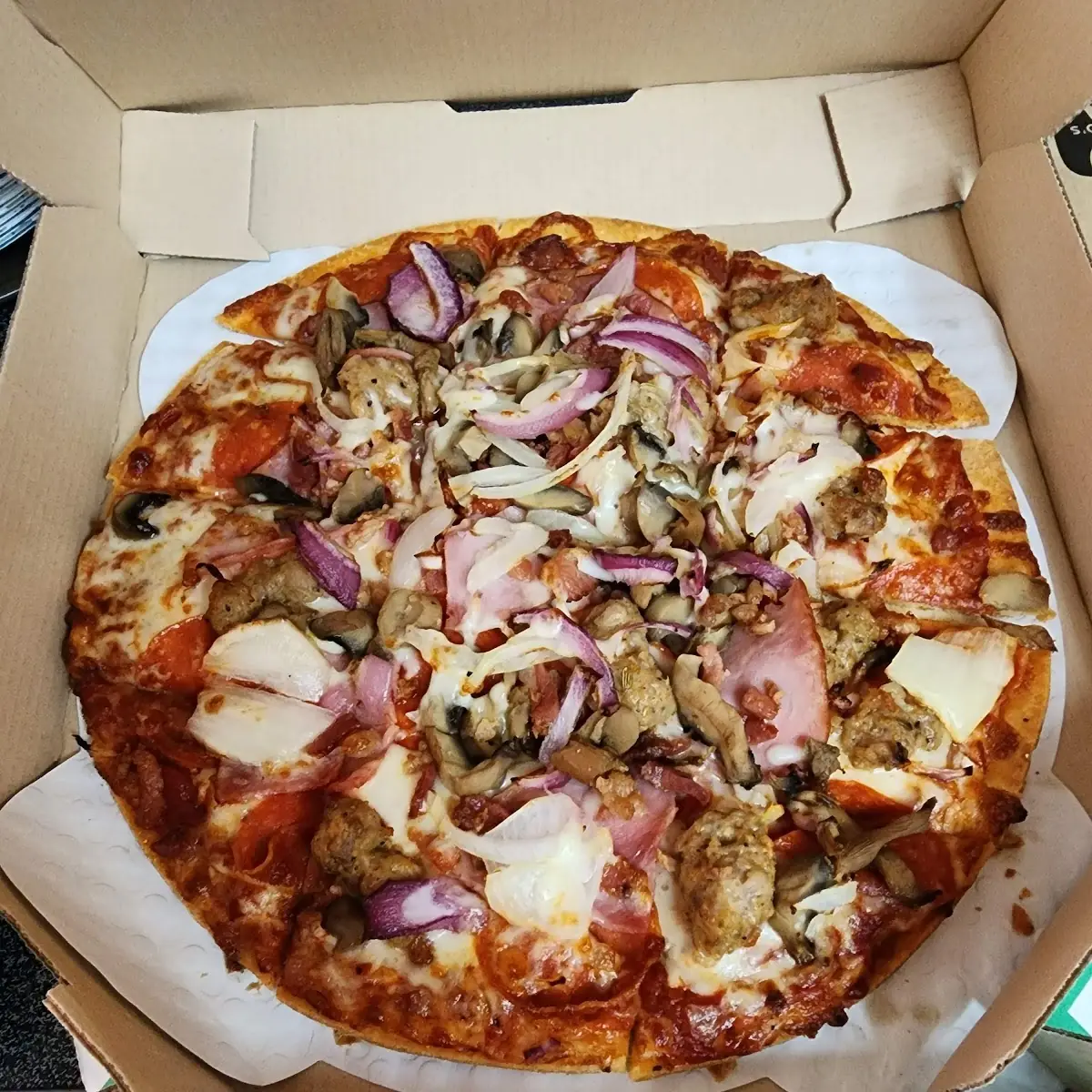 Thin Crust Pizza