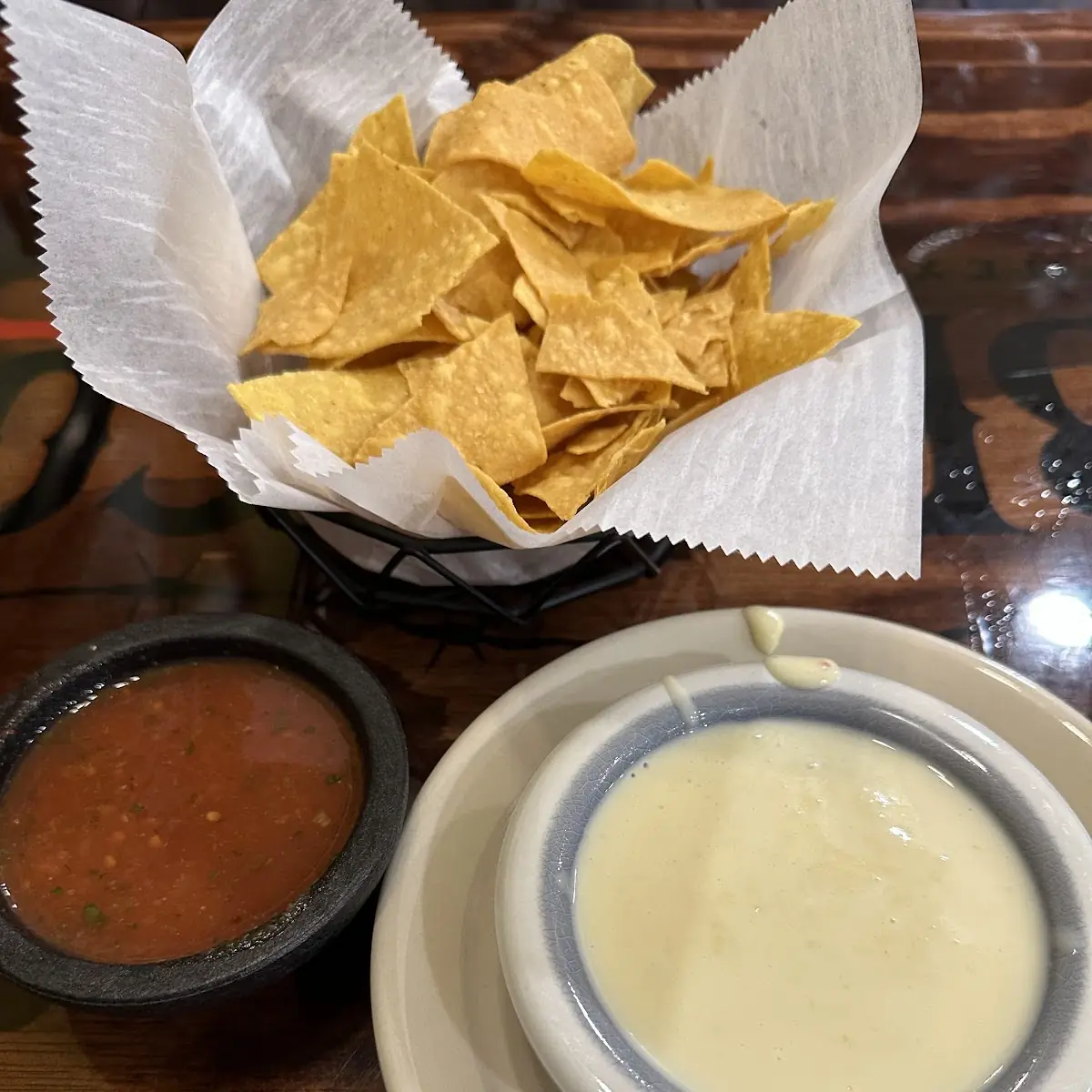 Chips Salsa Queso Dip