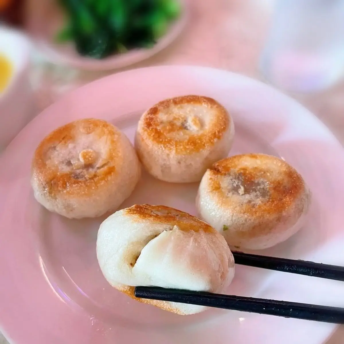 Pan Fried Pork Bun - 4 pcs