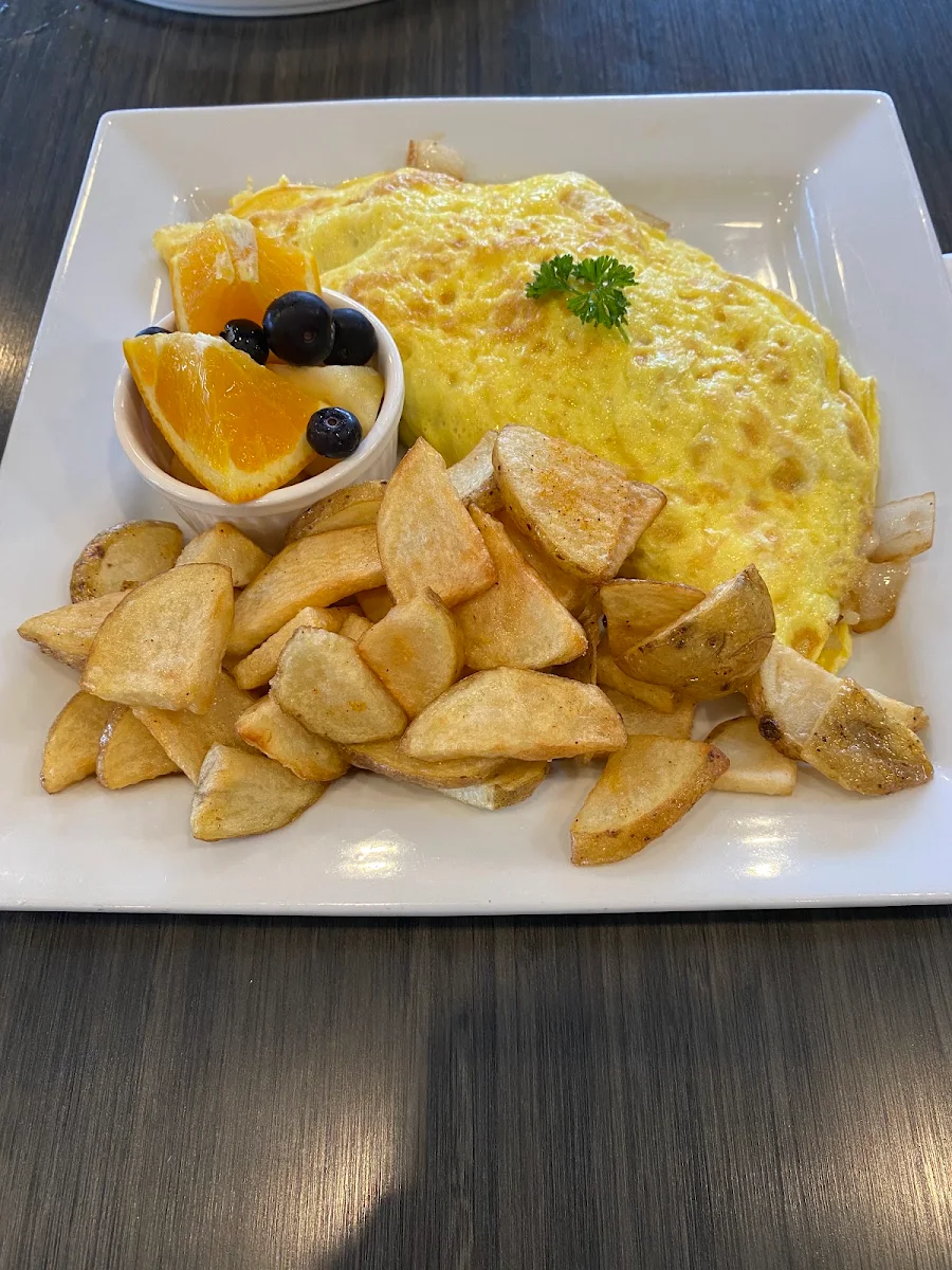 Cheese Omelette, AT Cafe