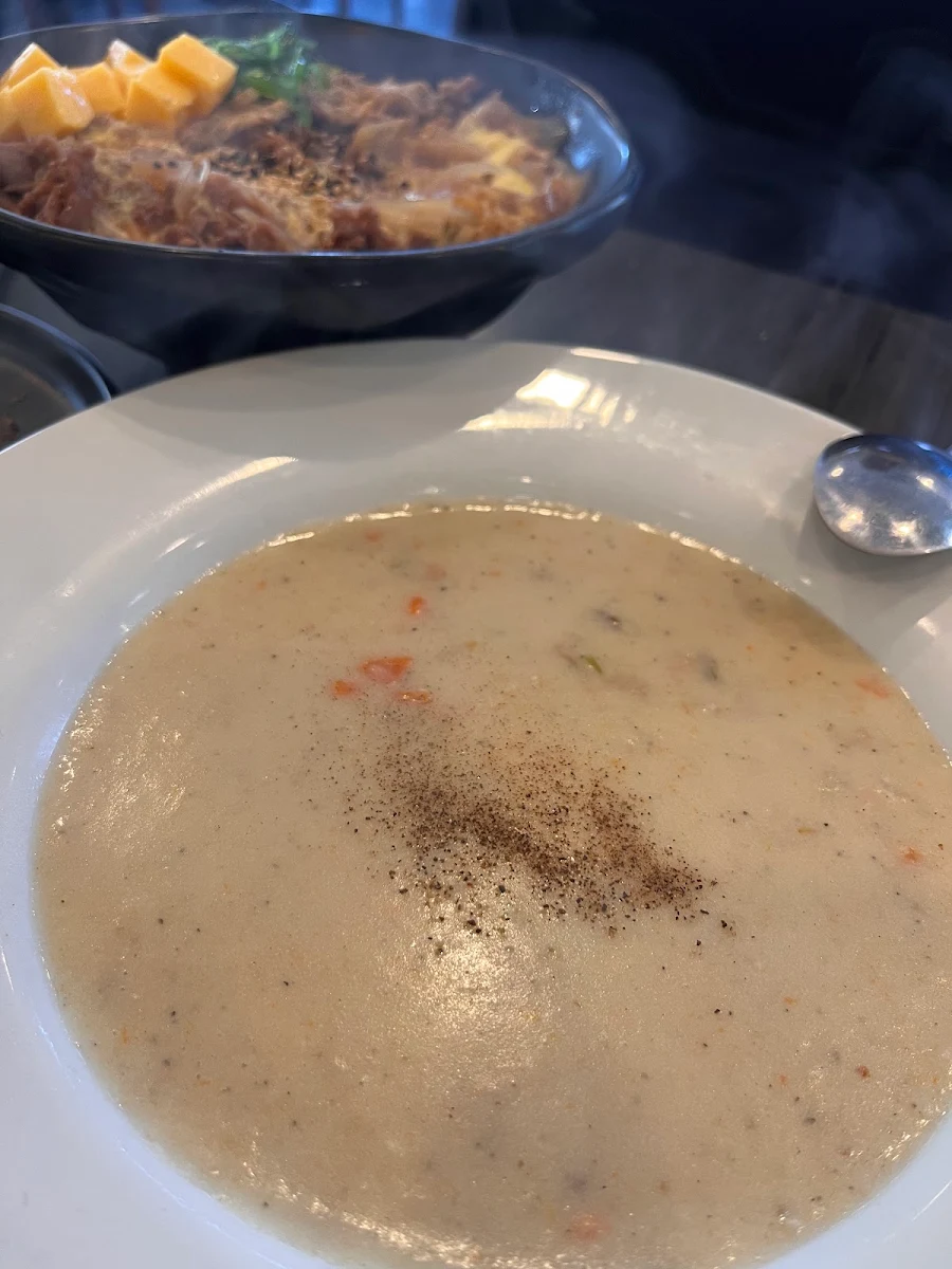 Clam Chowder, AT Cafe