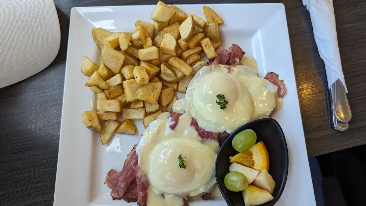 Eggs Benedict with Montreal Smoked Meat, AT Cafe