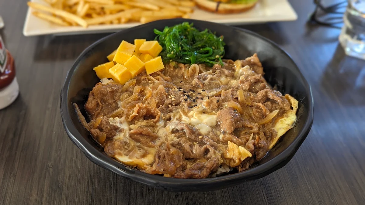 Sukiyaki Don, AT Cafe