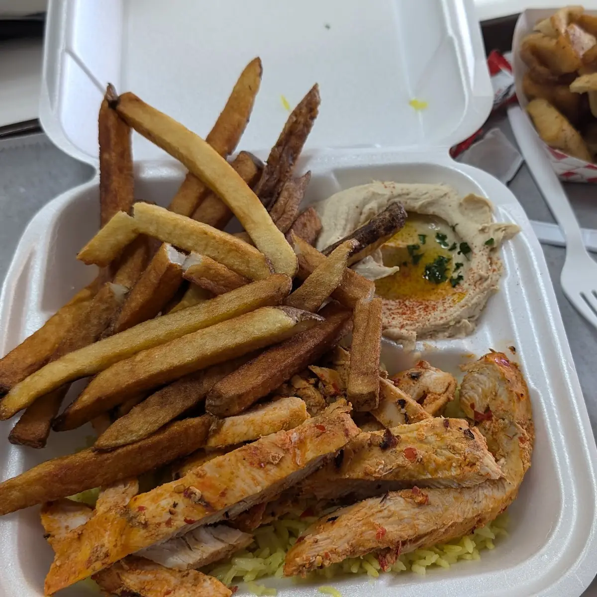 Spicy Chicken Pita