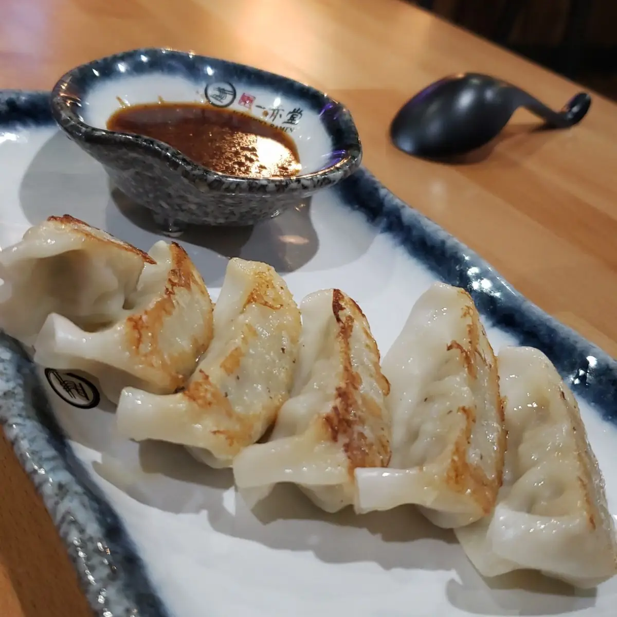 Gyoza 6pcs