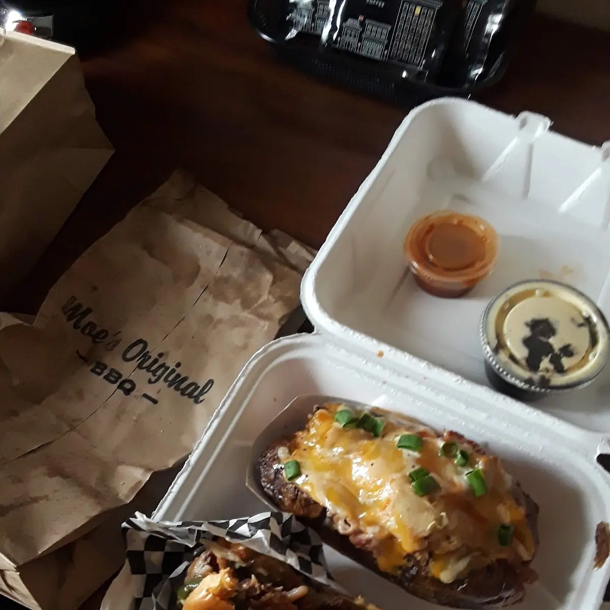 Baked Potato with Pulled Pork