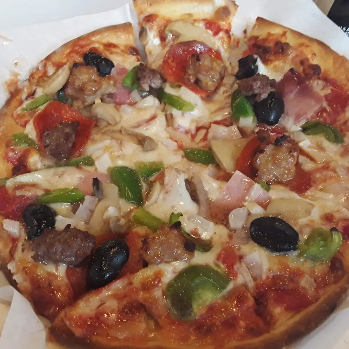 Everything Pizza