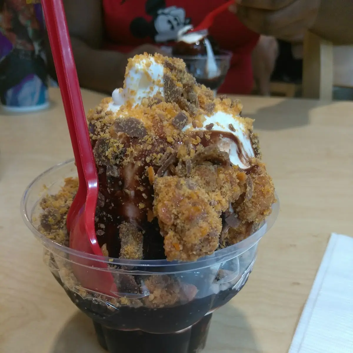 Butterfinger Sundae